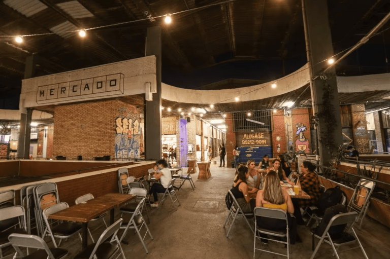Explorando as Delícias Gastronômicas do Mercado Novo em BH